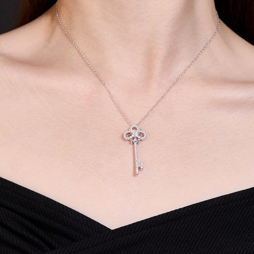 S925 Silver Moissanite Love key Pendants 1CT Certified Hip Hop Style Jewelry Personalized customization Valentine Day Gift
