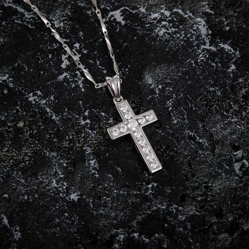 S925 Silver Moissanite 2.5mm 1CT Cross Pendant High Texture The Fast and the Furious Same Style European and American Explosive