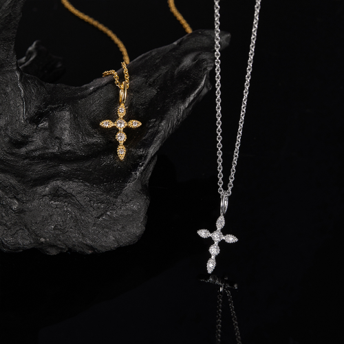 S925 Silver Moissanite Cross Pendant GRA Certificate Electroplating 18k Exquisite Fashion Light Luxury Design Women's Necklace