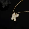 Moissanite / K