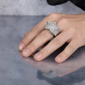 Moissanite Luxury Chunky Star Ring 18K - The second picture