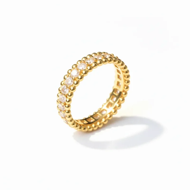 Luxury Eternity Ring Gold Single Row Moissanite