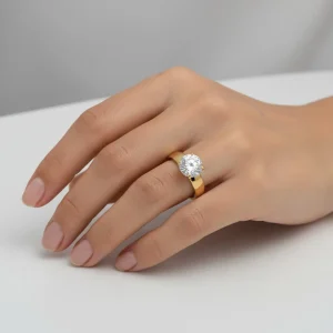 2 Carats Moissanite 4 Prong Solitaire Engagement Ring - The second picture