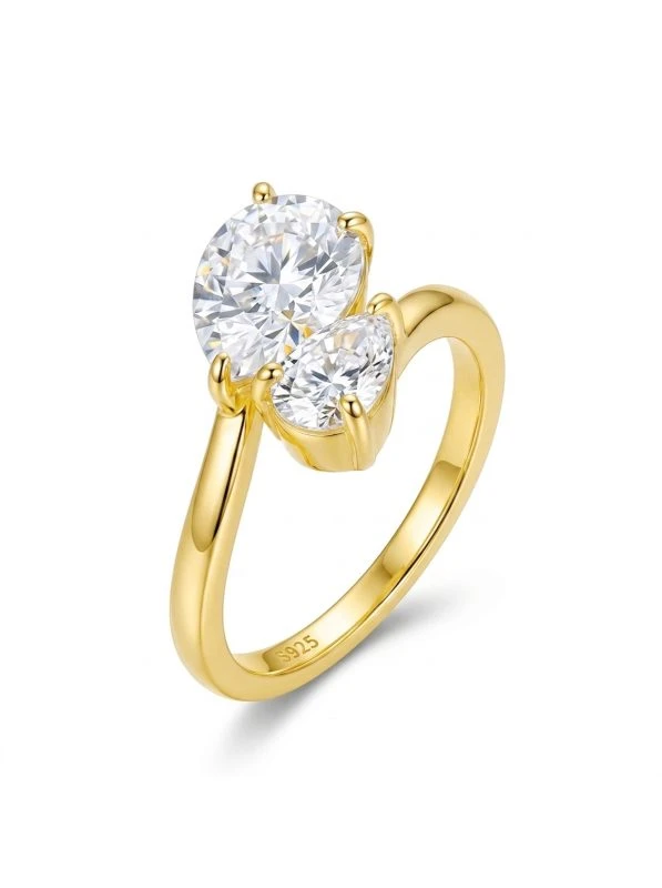 925 Sterling Silver Solitaire High Setting Moissanite Ring - The second picture